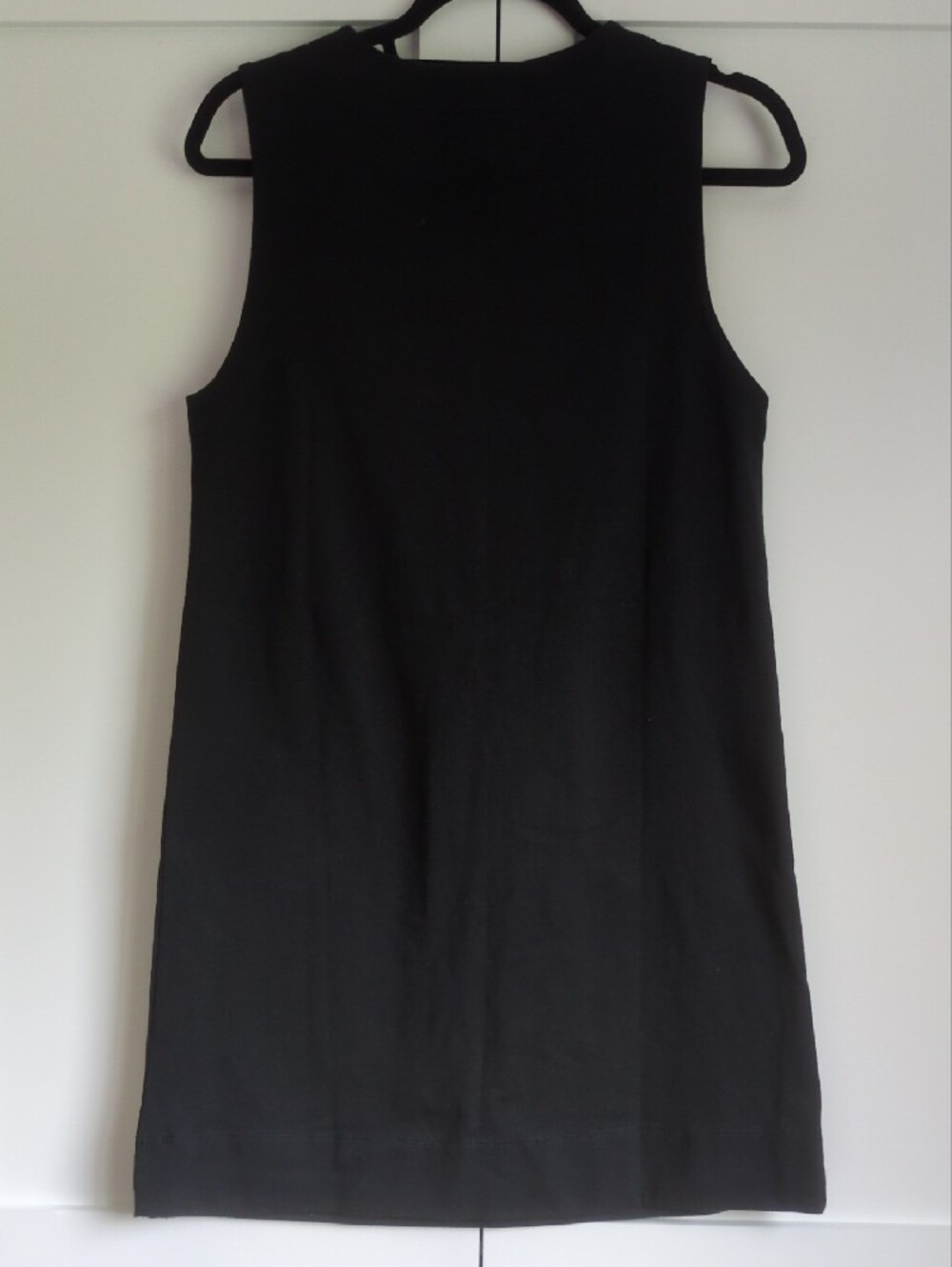 NWT Banana Republic Black Sleeveless Shift Dress Size S Midi Sheath Career - Picture 3 of 3